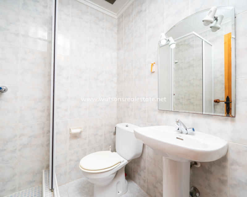 Resale - Reihenhaus - Urb. La Marina