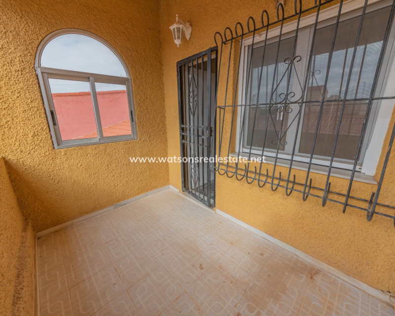 Resale - Reihenhaus - Urb. La Marina