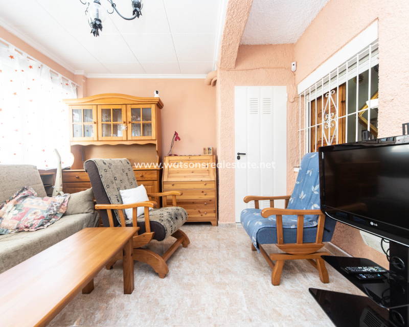 Resale - Reihenhaus - Urb. La Marina