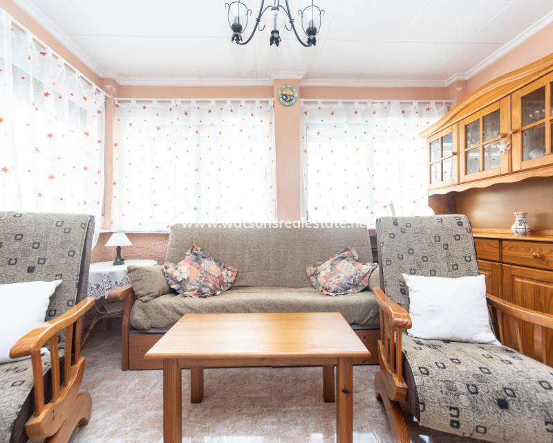 Resale - Reihenhaus - Urb. La Marina