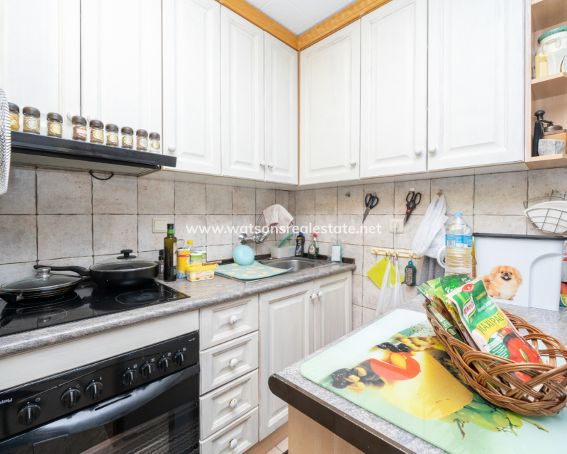 Resale - Reihenhaus - Urb. La Marina