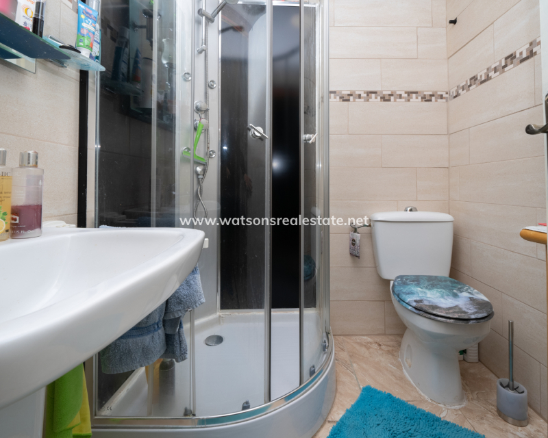 Resale - Reihenhaus - Urb. La Marina