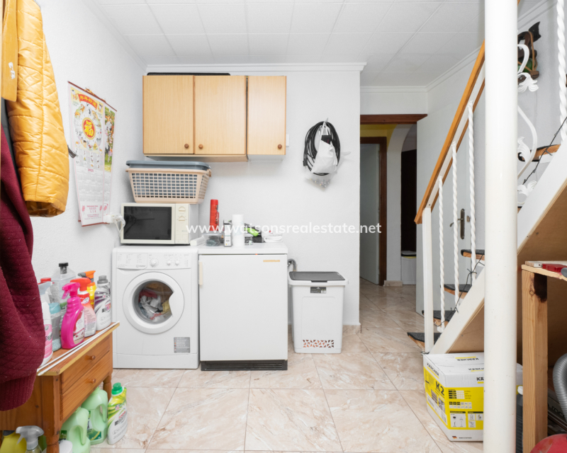 Resale - Reihenhaus - Urb. La Marina