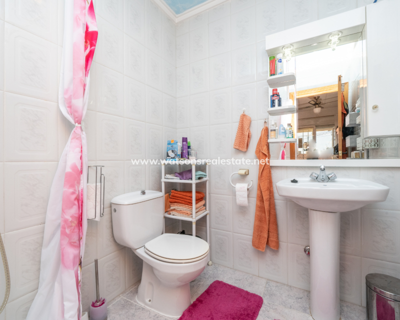 Resale - Reihenhaus - Urb. La Marina