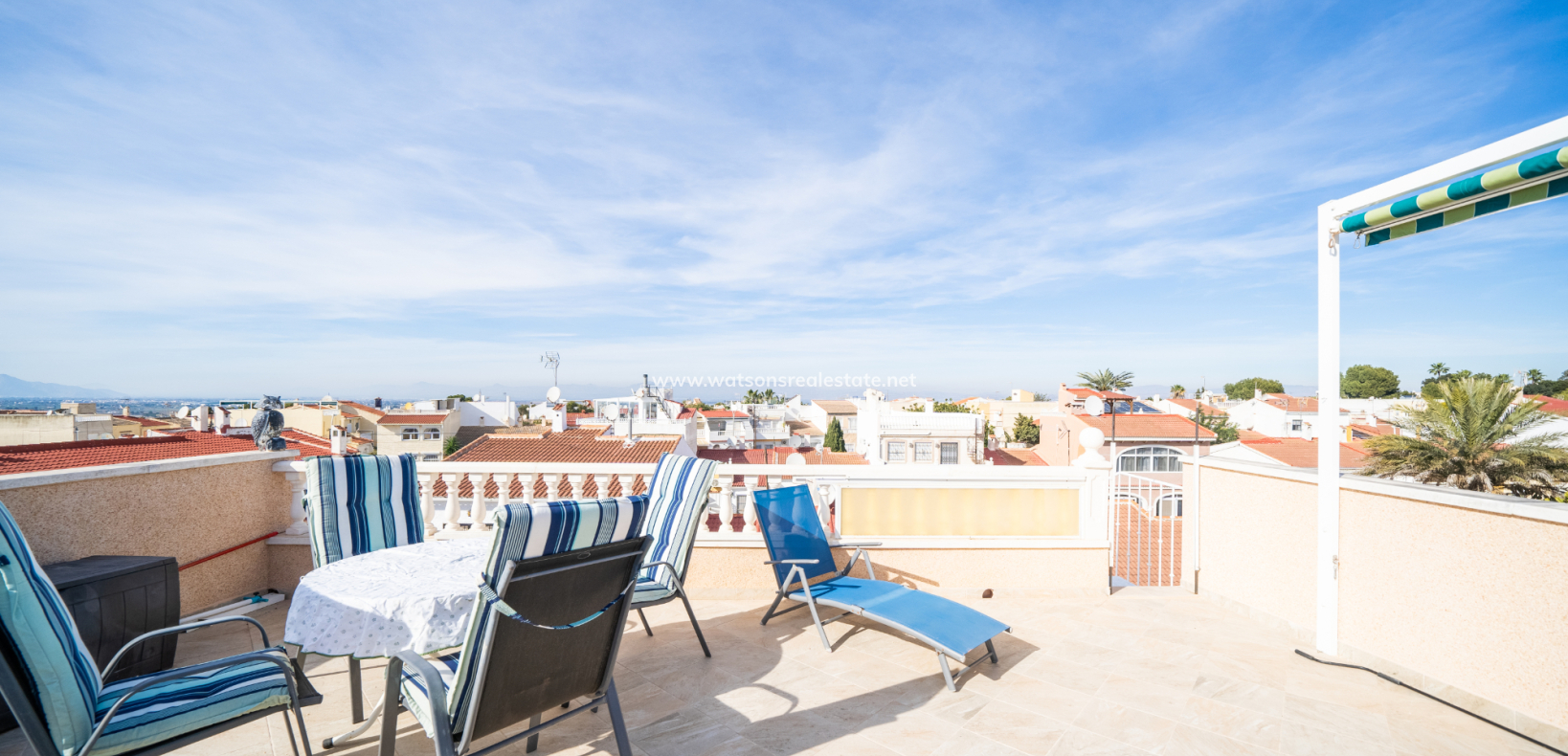 Resale - Reihenhaus - Urb. La Marina