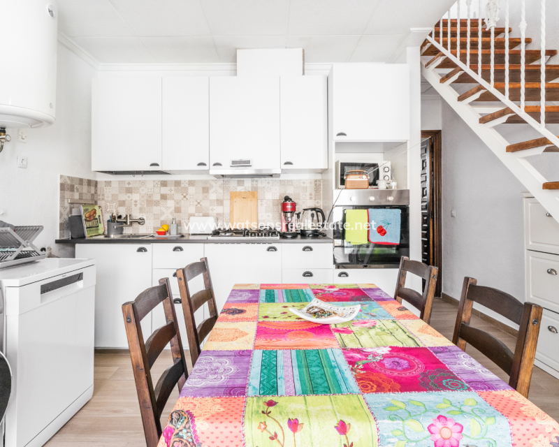 Resale - Reihenhaus - Urb. La Marina