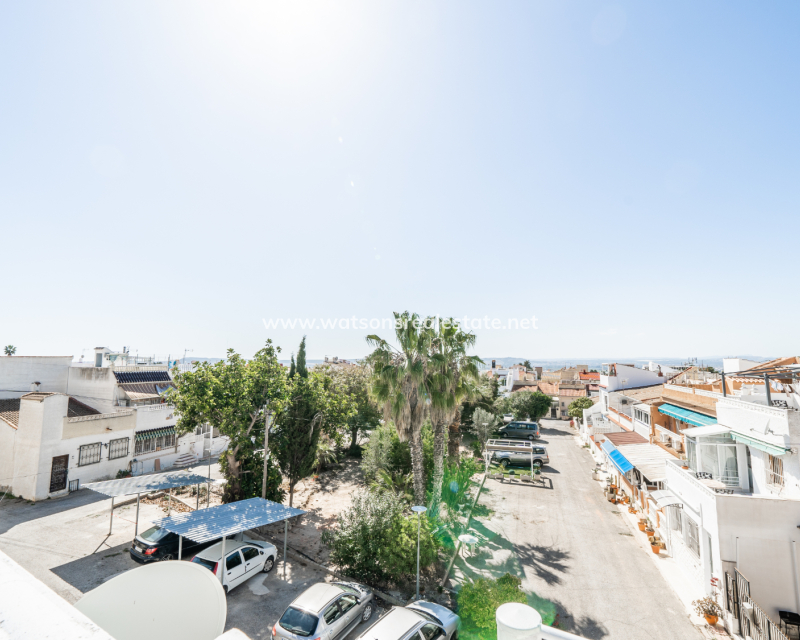 Resale - Reihenhaus - Urb. La Marina