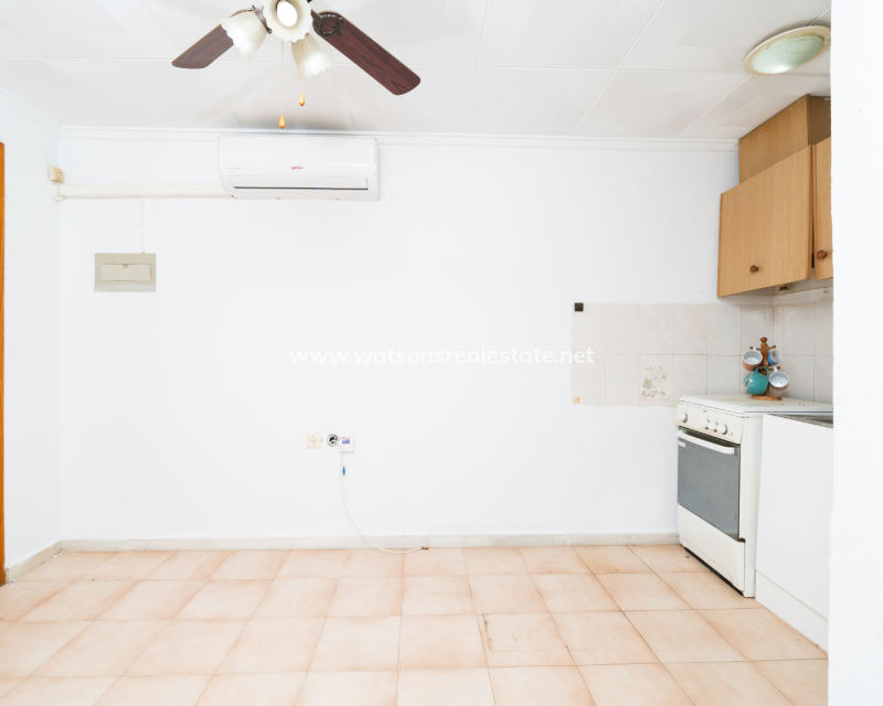 Resale - Reihenhaus - Urb. La Marina