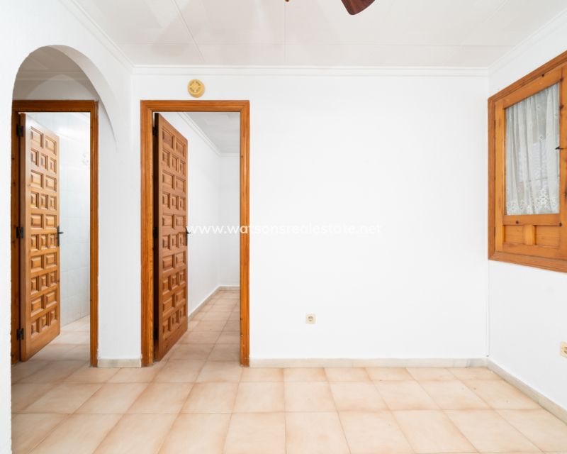 Resale - Reihenhaus - Urb. La Marina