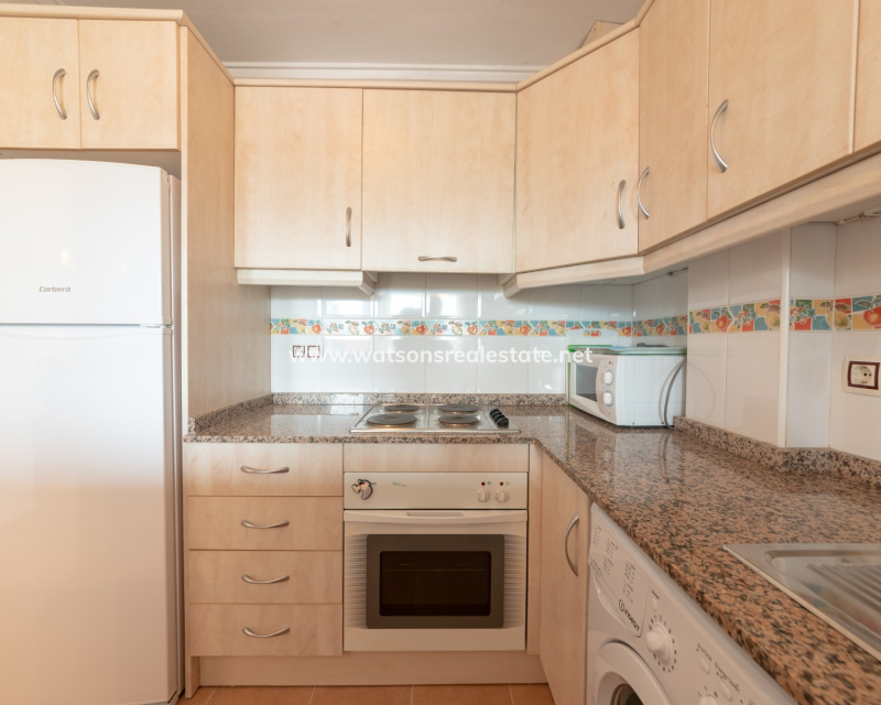 Resale - Reihenhaus - Urb. La Marina