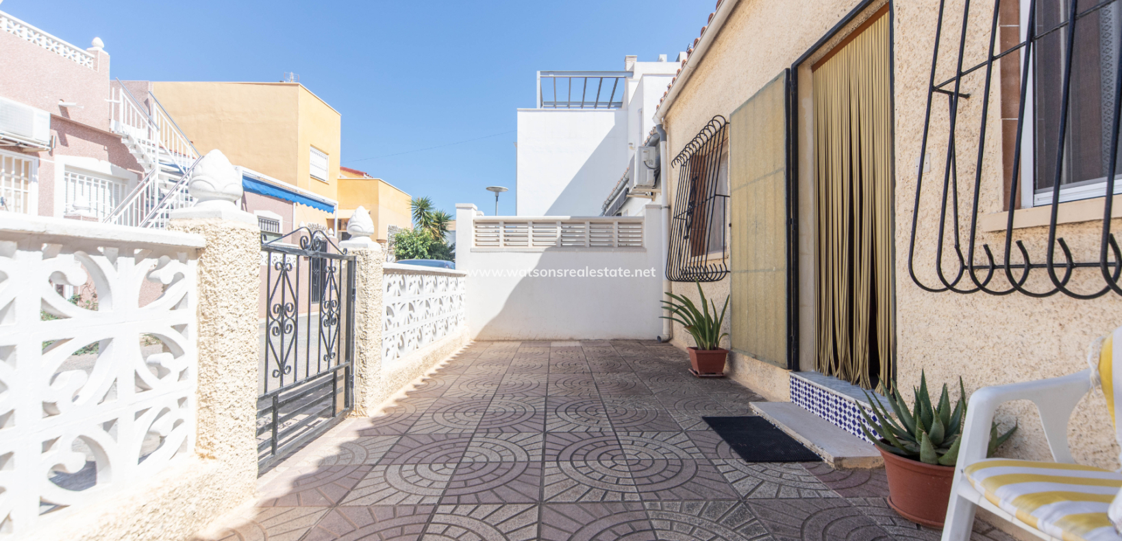 Resale - Reihenhaus - Urb. La Marina