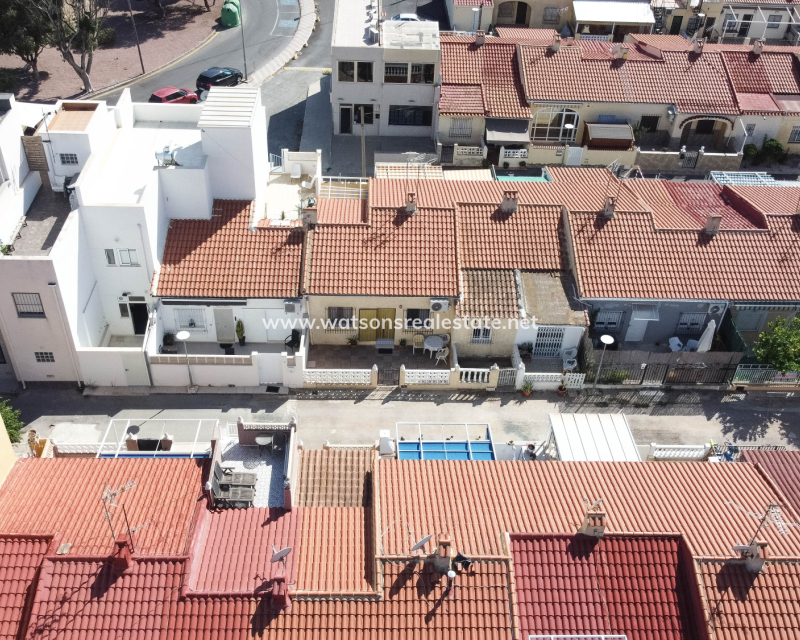 Resale - Reihenhaus - Urb. La Marina