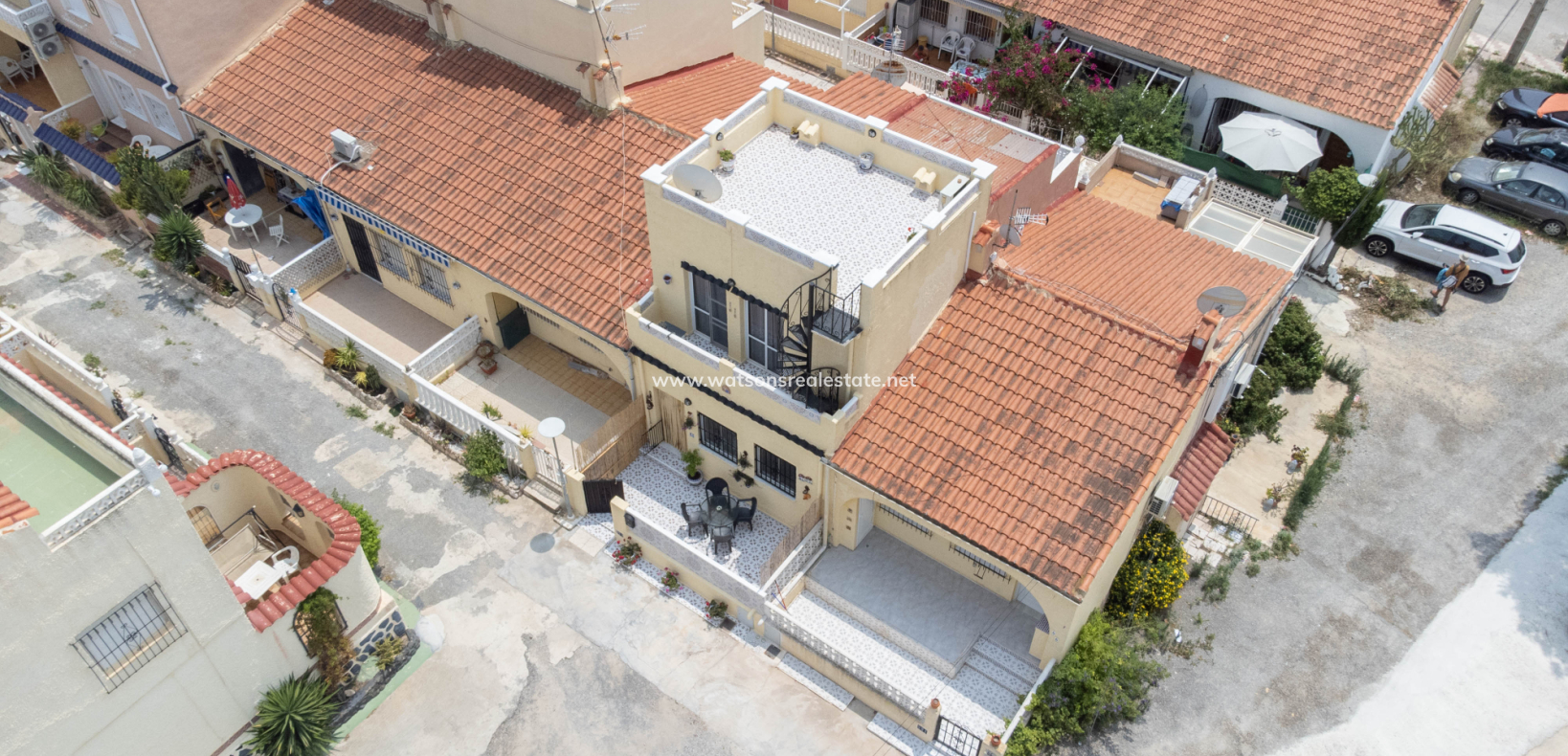 Resale - Reihenhaus - Urb. La Marina