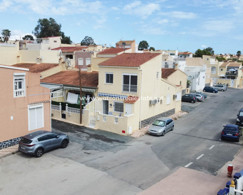 Resale - Reihenhaus - Urb. La Marina