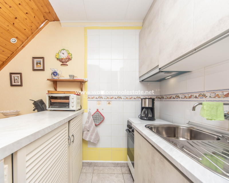 Resale - Reihenhaus - Urb. La Marina