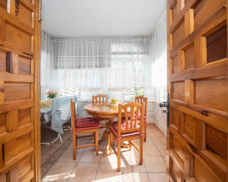 Resale - Reihenhaus - Urb. La Marina