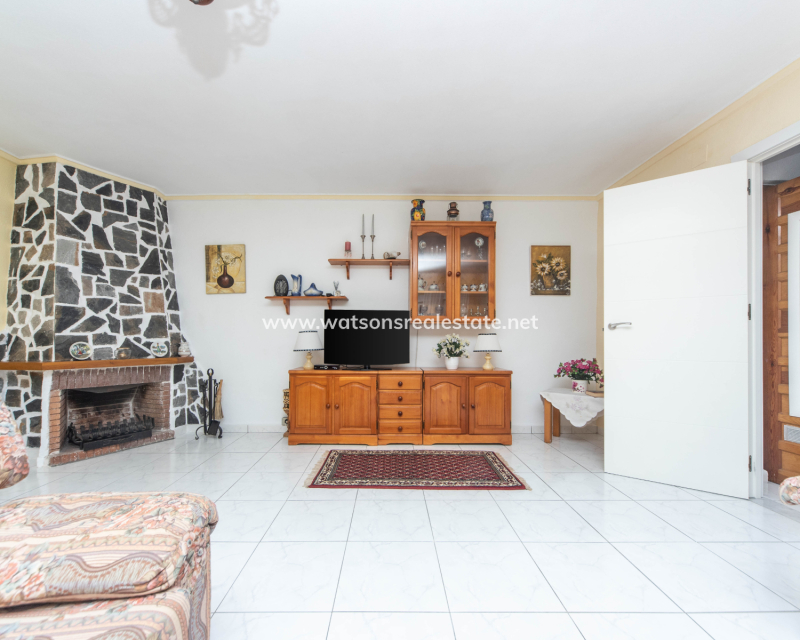 Resale - Reihenhaus - Urb. La Marina