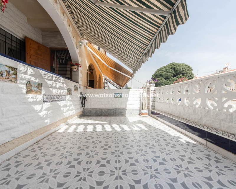 Resale - Reihenhaus - Urb. La Marina