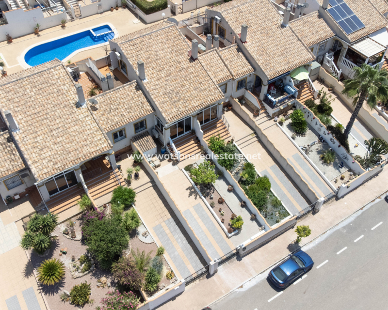 Resale - Reihenhaus - Urb. La Marina