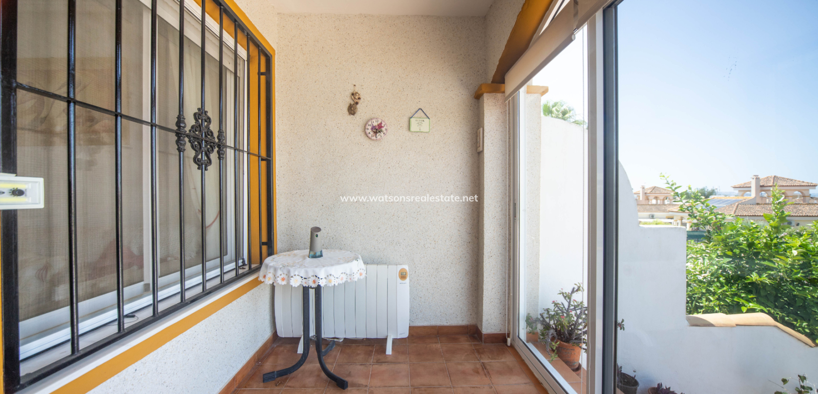 Resale - Reihenhaus - Urb. La Marina