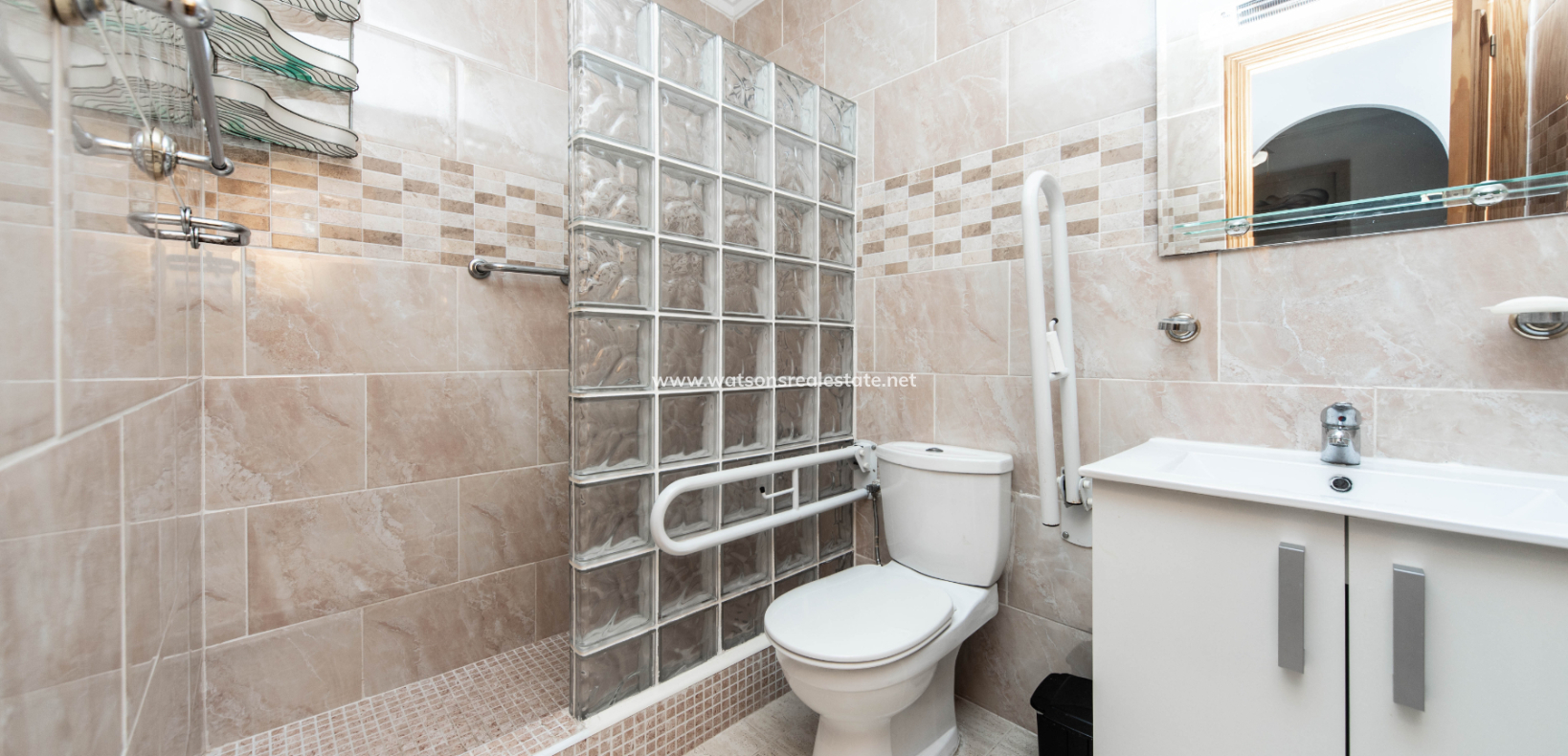 Resale - Reihenhaus - Urb. La Marina