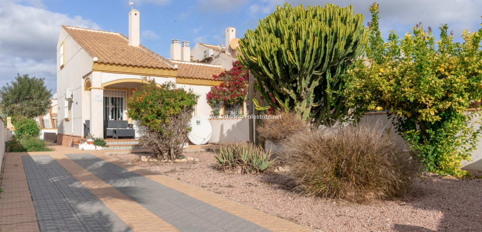 Resale - Reihenhaus - Urb. La Marina