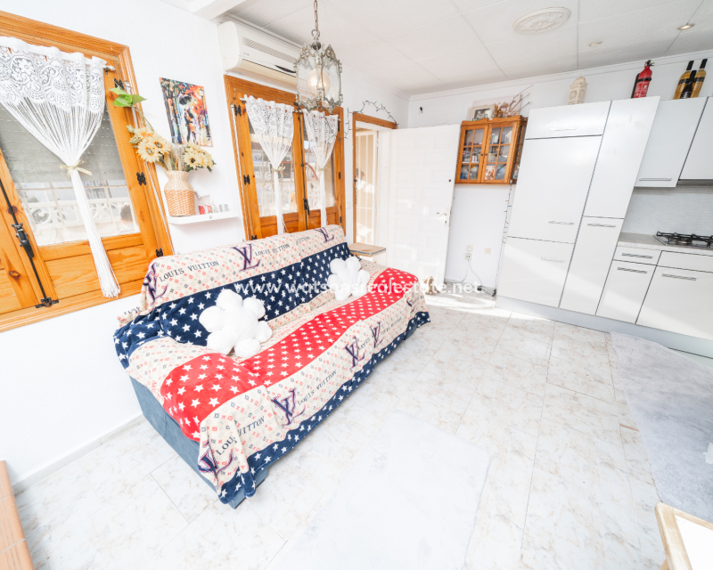 Resale - Reihenhaus - Urb. La Marina