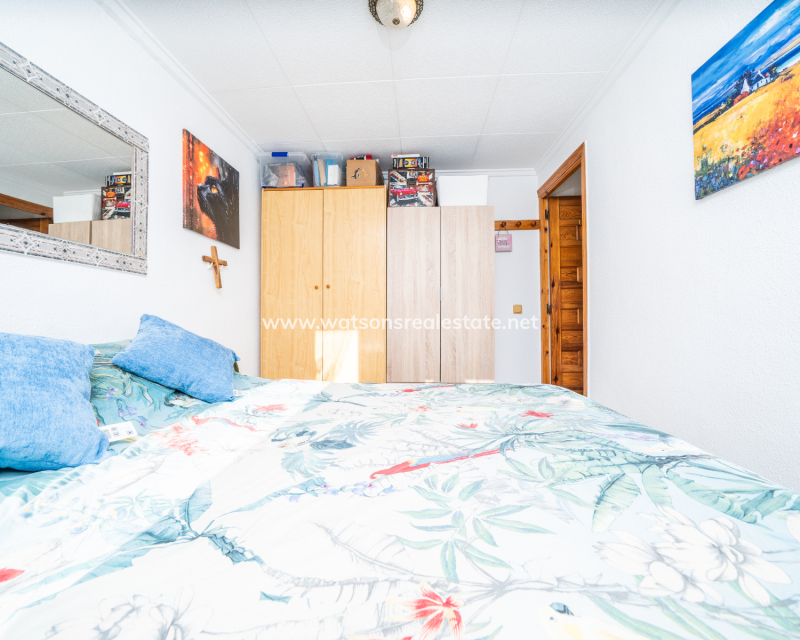 Resale - Reihenhaus - Urb. La Marina