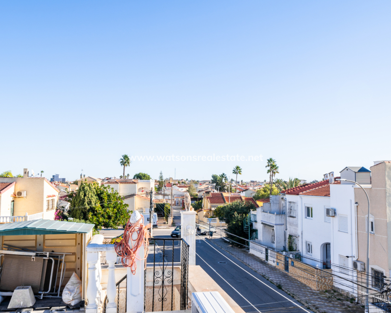 Resale - Reihenhaus - Urb. La Marina