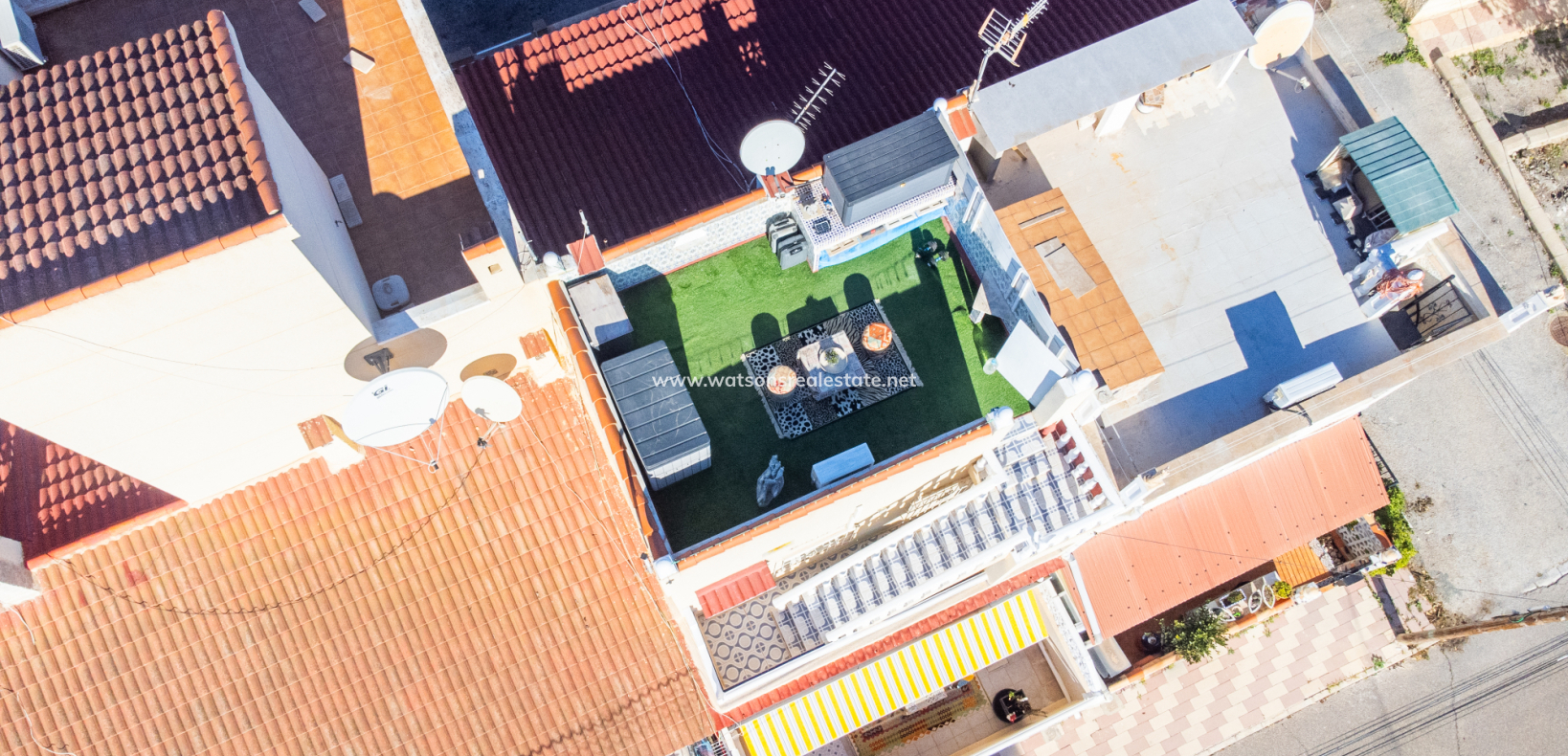 Resale - Reihenhaus - Urb. La Marina