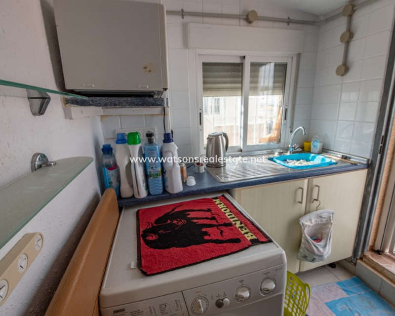 Resale - Reihenhaus - Urb. La Marina