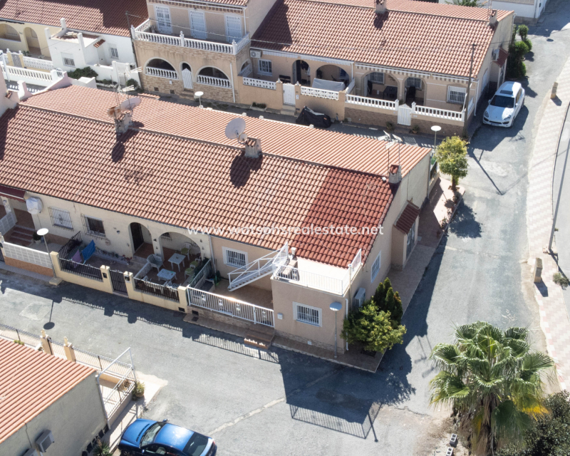 Resale - Reihenhaus - Urb. La Marina