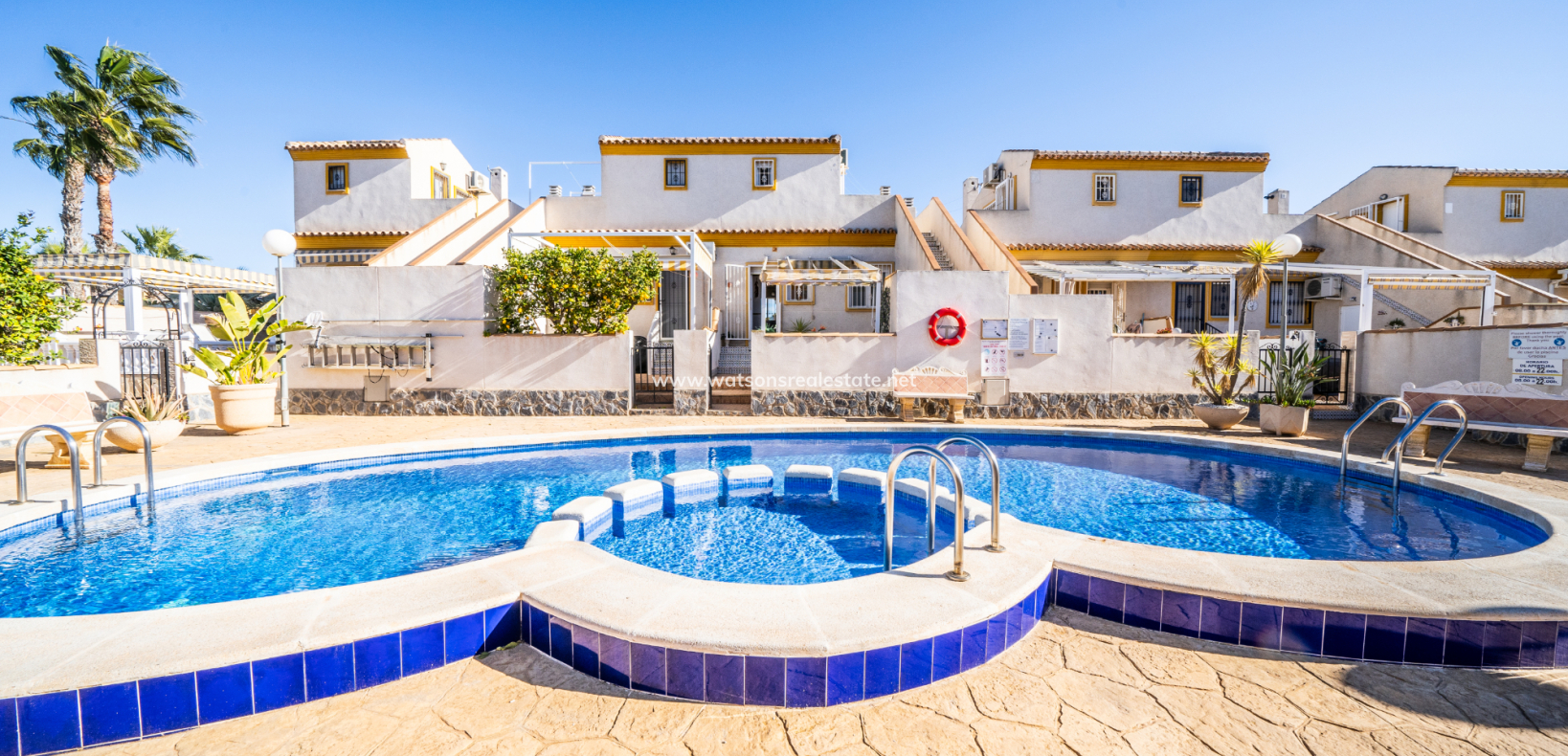 Resale - Reihenhaus - Urb. La Marina