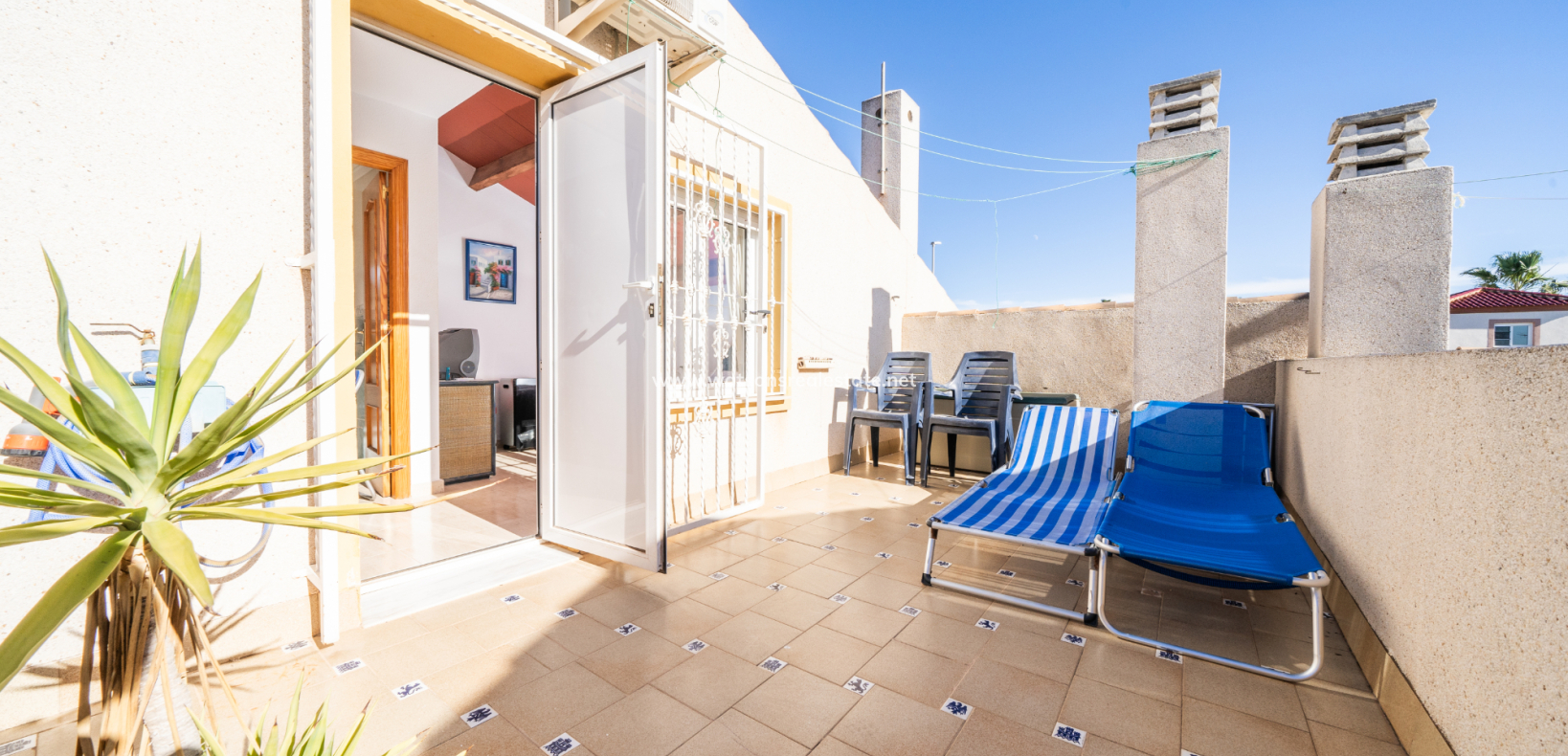 Resale - Reihenhaus - Urb. La Marina