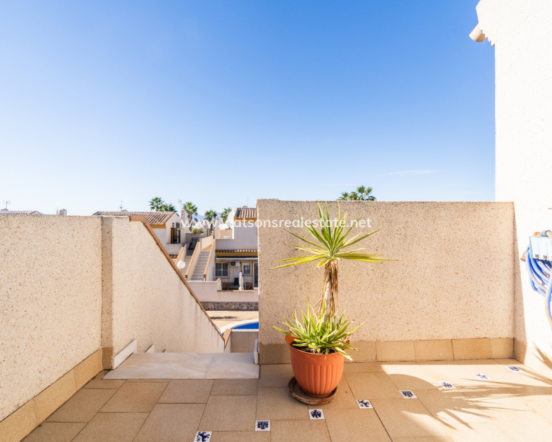 Resale - Reihenhaus - Urb. La Marina