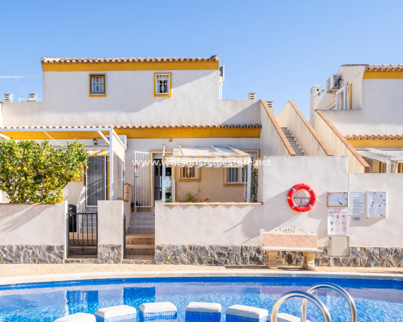 Resale - Reihenhaus - Urb. La Marina