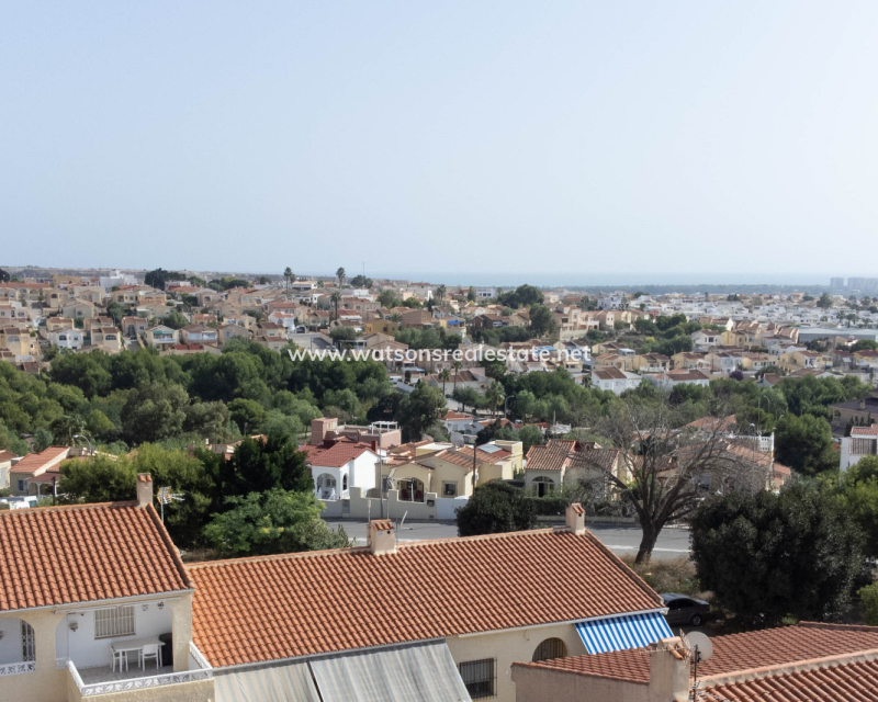 Resale - Reihenhaus - Urb. La Marina