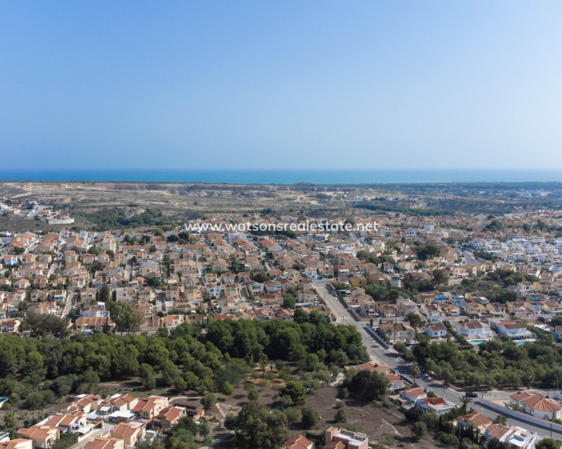 Resale - Reihenhaus - Urb. La Marina