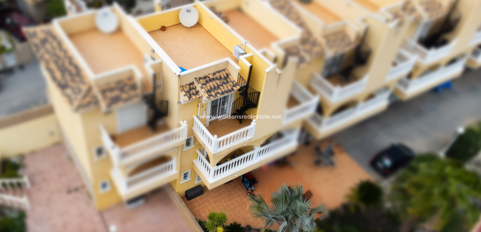 Resale - Reihenhaus - Urb. La Marina