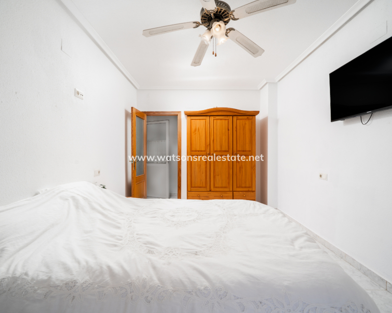 Resale - Reihenhaus - Urb. La Marina