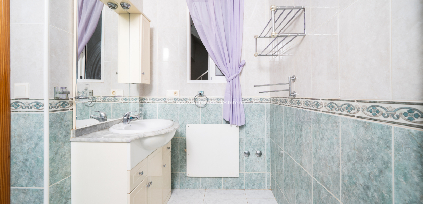 Resale - Reihenhaus - Urb. La Marina