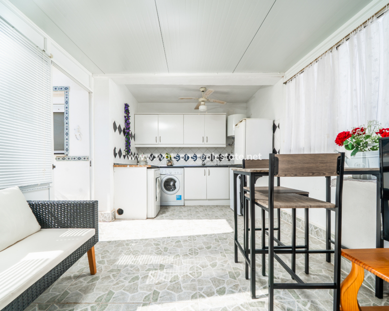 Resale - Reihenhaus - Urb. La Marina