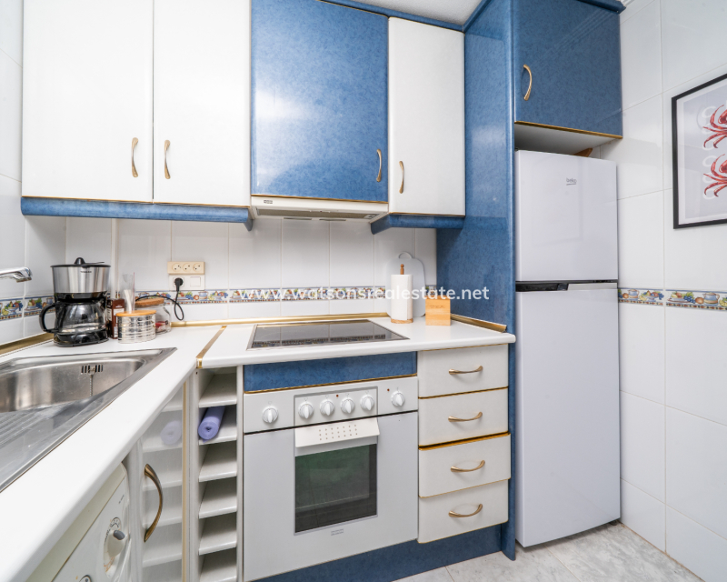 Resale - Reihenhaus - Urb. La Marina