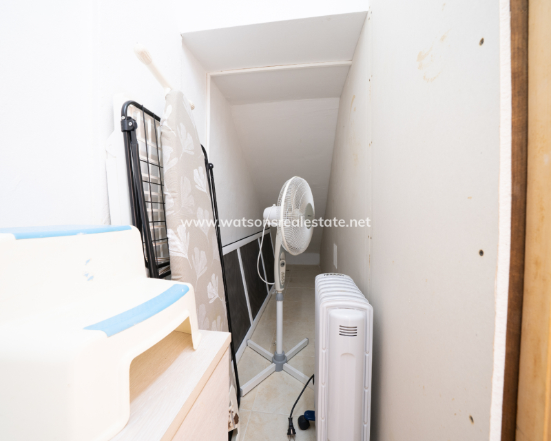 Resale - Reihenhaus - Urb. La Marina