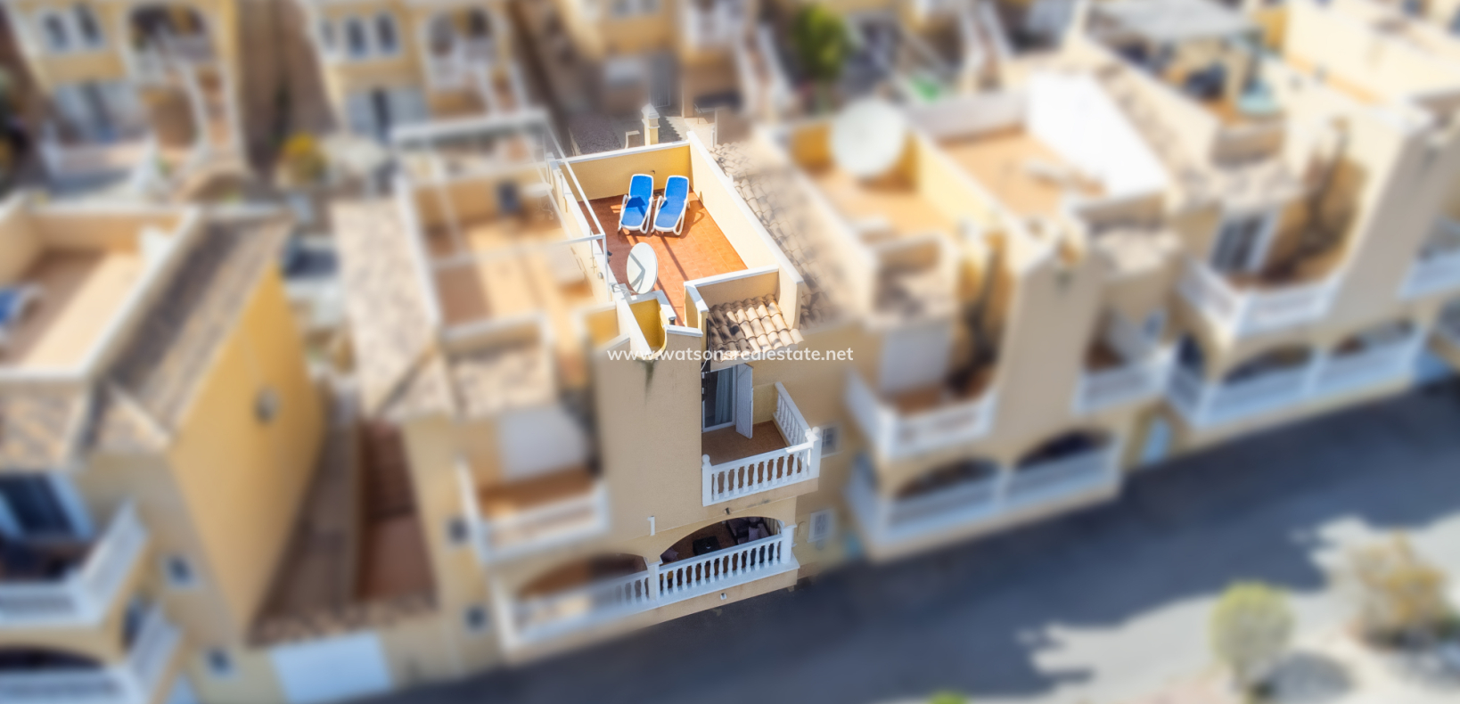 Resale - Reihenhaus - Urb. La Marina