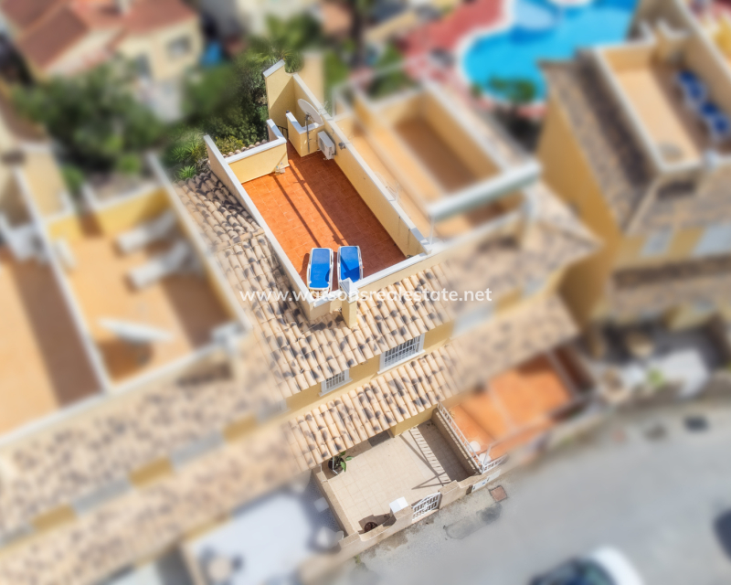 Resale - Reihenhaus - Urb. La Marina