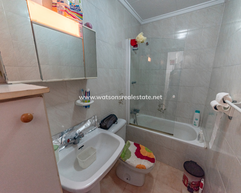 Resale - Reihenhaus - Urb. La Marina