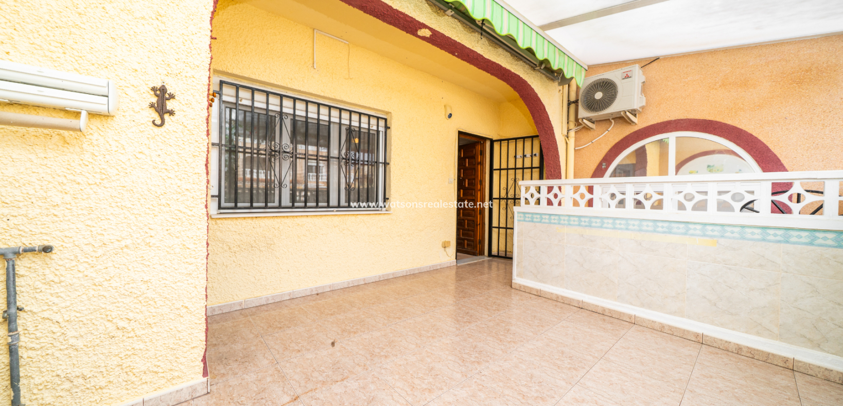 Resale - Reihenhaus - Urb. La Marina