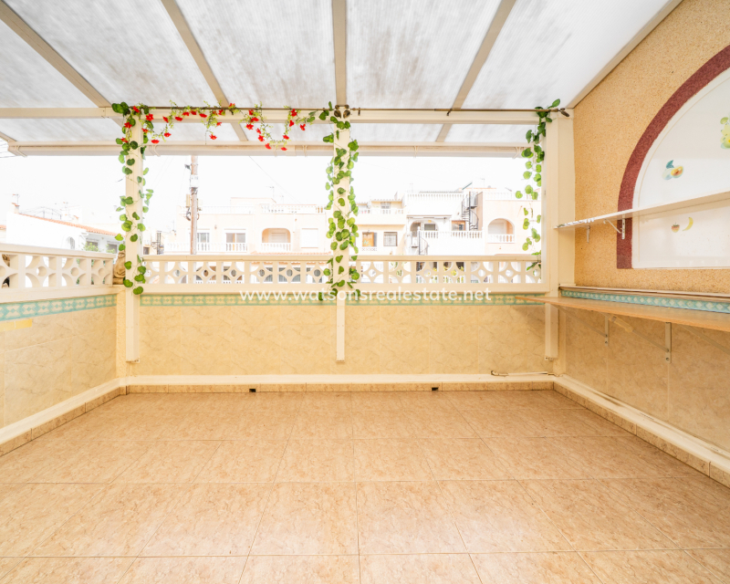 Resale - Reihenhaus - Urb. La Marina