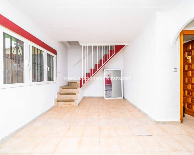 Resale - Reihenhaus - Urb. La Marina